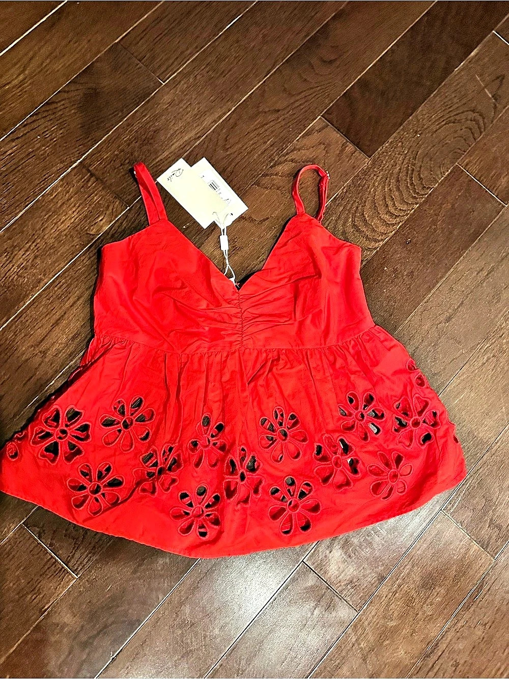 Rails Meru Top Cutout Floral Cami Red XS NWT - Picture 2 of 8